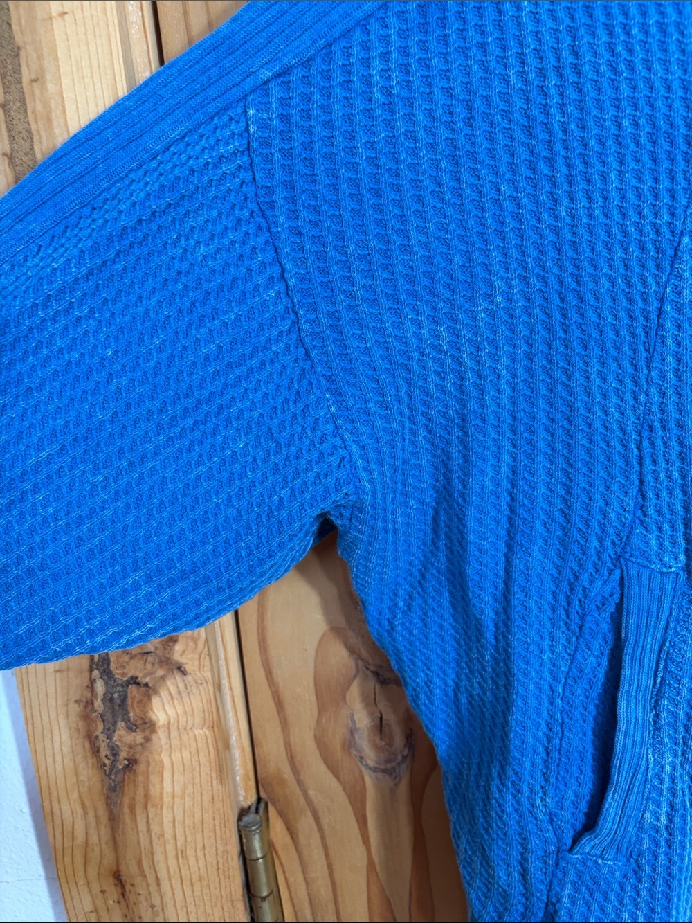 ZENANA Women’s Turquoise Vibrant Blue Ribbed Zippered Thermal Sweatshirt - Picture 5 of 15